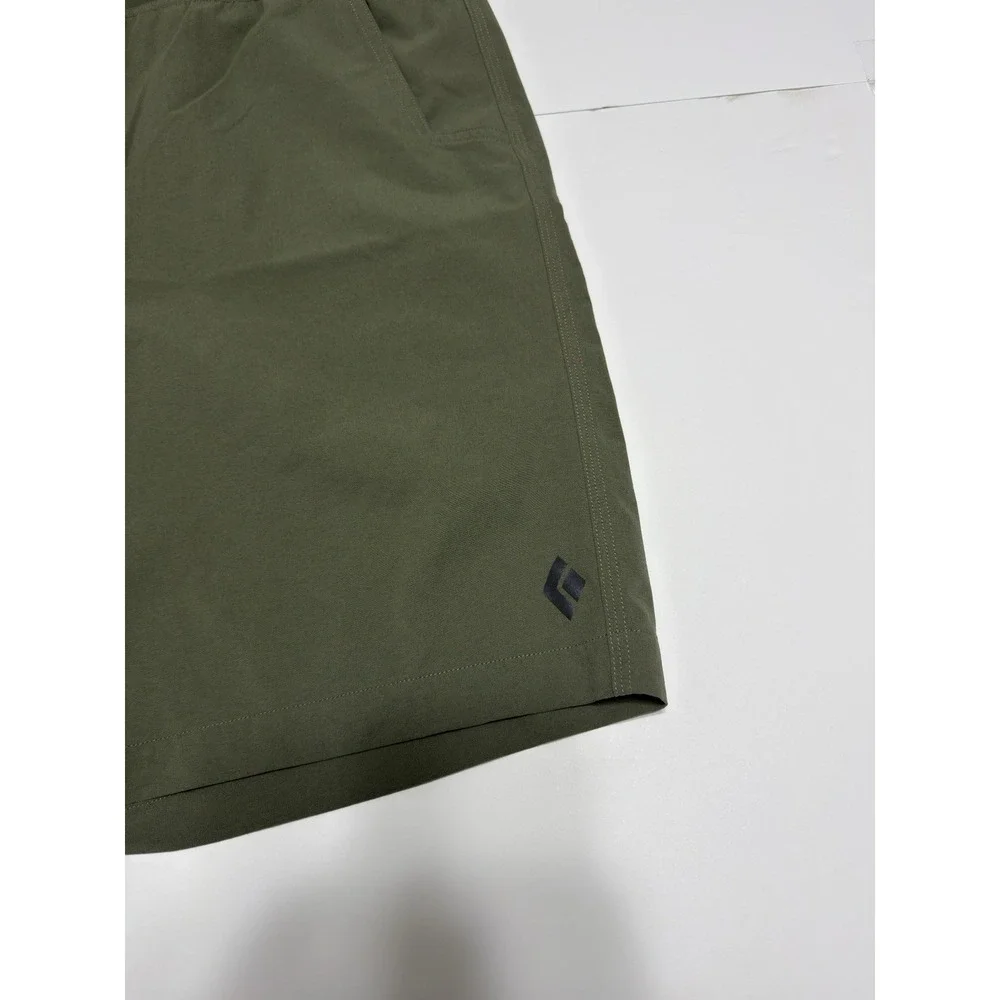 Black Diamond Men's Sierra Shorts Size XL Green Hiking Rock Climbing Bouldering